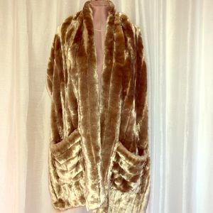 Faux fur shawl